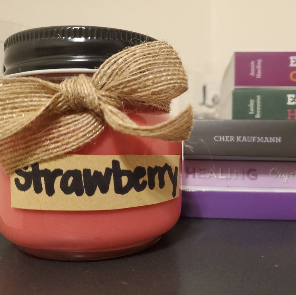 HOMEMADE SOY AROMATHERAPY CANDLES